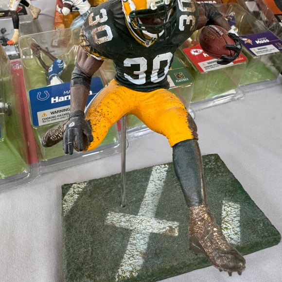 Mcfarlane figures - Picture 4 of 9